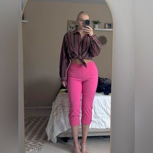 Counterparts Hot Pink Cropped Stretch Capris